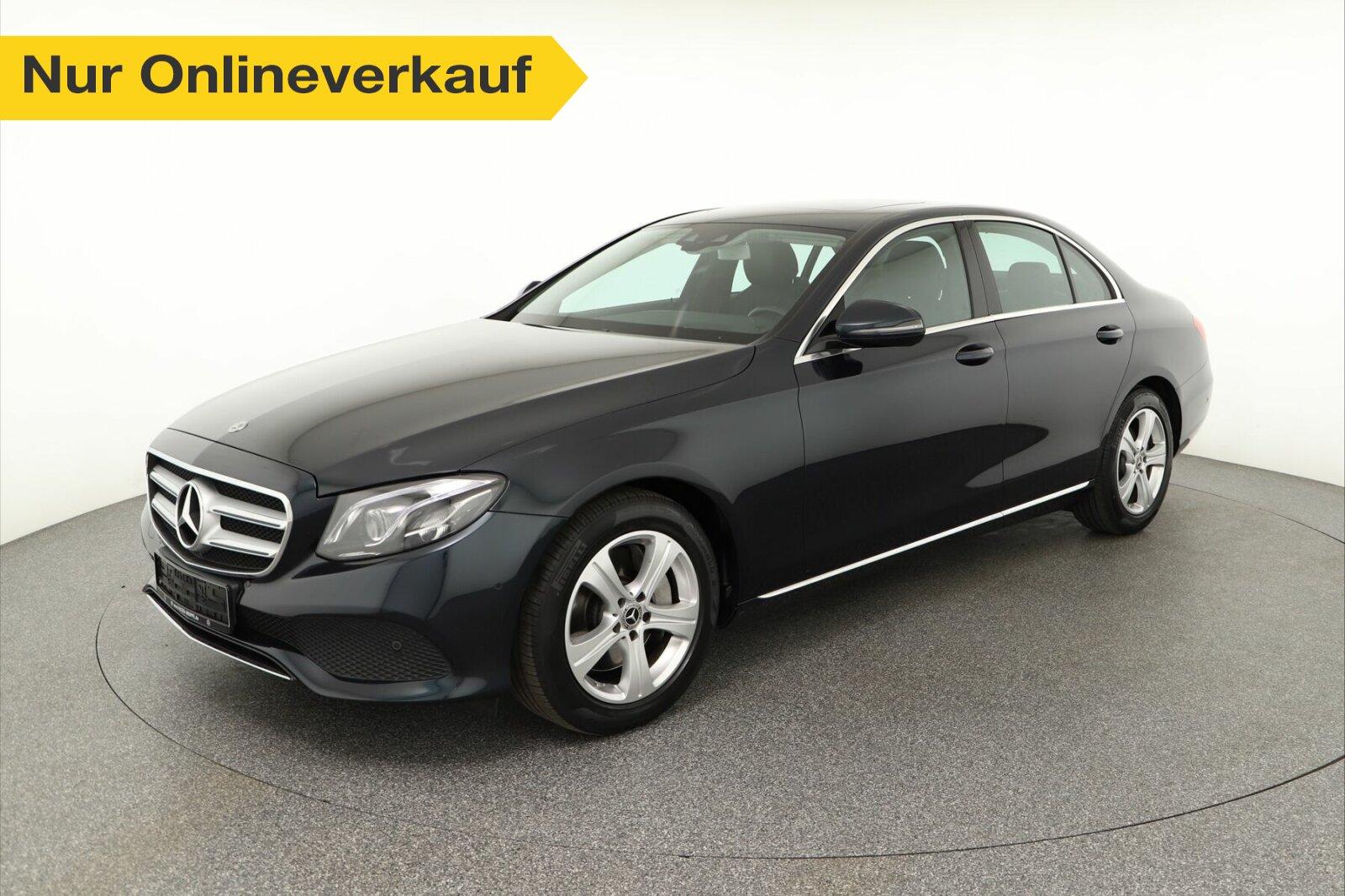 Mercedes-Benz E 300 Avantgarde LEDER+AHK+LED+NAVI+SHZ+RFK+eFH.