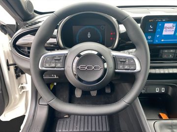 Fiat 600 1.2 Turbo 74 kW Street Edition LED CARPLAY