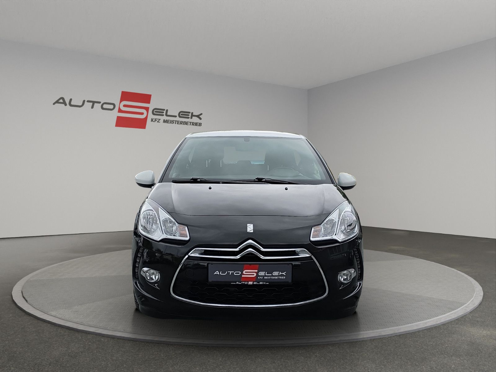 Fahrzeugabbildung Citroën DS3 SoChic SPORTPAKET KLIMA PDC TEMPOMAT