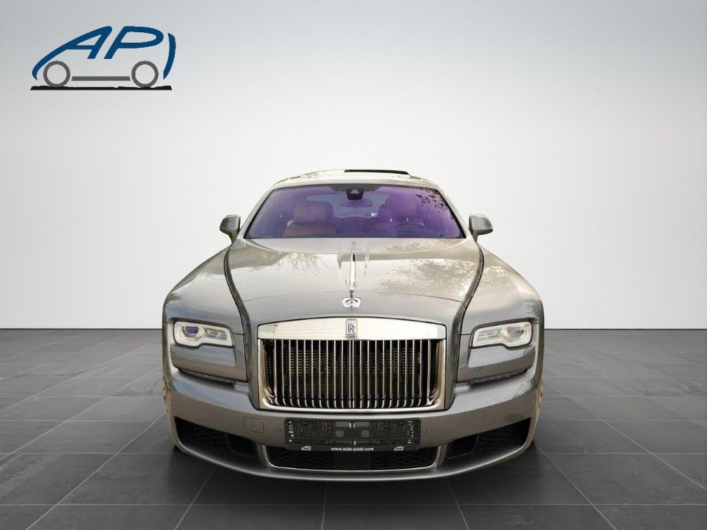 ROLLS ROYCE Ghost