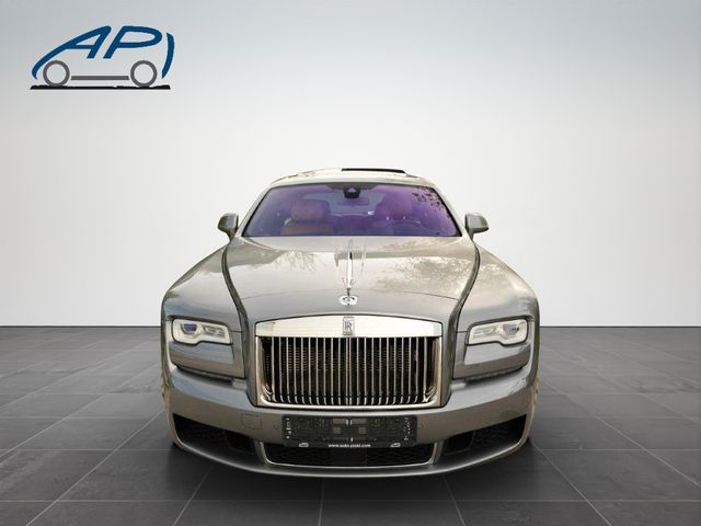 ROLLS ROYCE Ghost