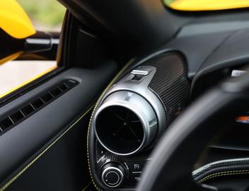 2018 Ferrari GTC4LUSSO — миниатюра 38