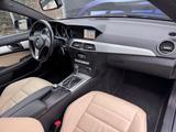Mercedes-Benz C 180 C Coupe C 180 CGI BlueEfficiency - mit Benzin-Antrieb: Coupe, Automatik