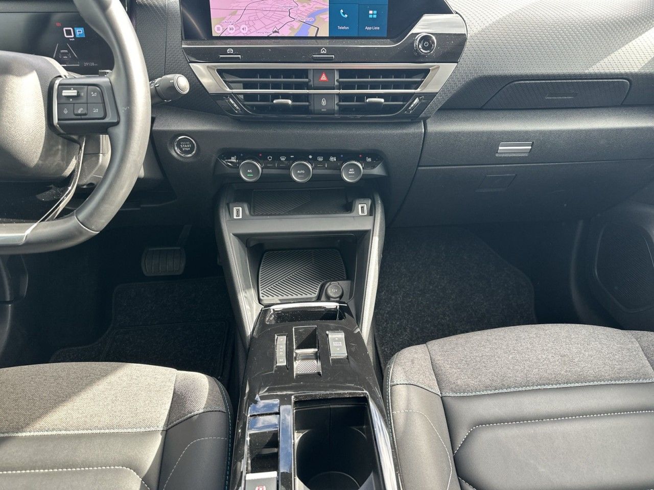 Fahrzeugabbildung Citroën C4 PureTech 130 S&S EAT8 Shine