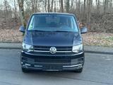 Volkswagen T6 Multivan,7-Sitzplaz - Behindertengerechte Volkswagen T6 Multivan