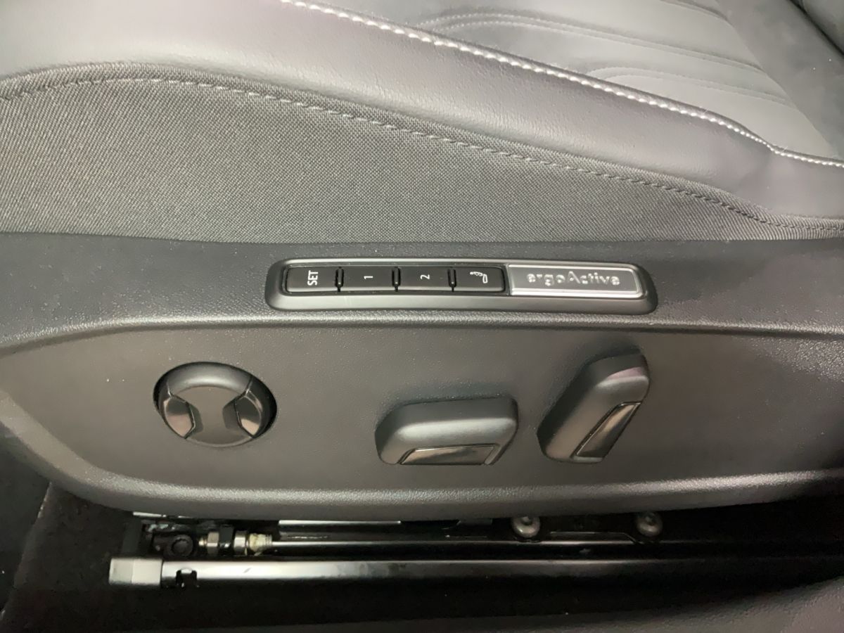 Volkswagen Golf - Bild 18