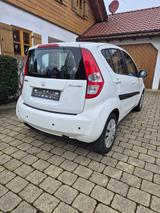 Suzuki Splash 1.0 Club  - Suzuki Splash: Limousine