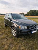 Volvo XC 90 - Volvo XC90 aus 2012: Geländewagen