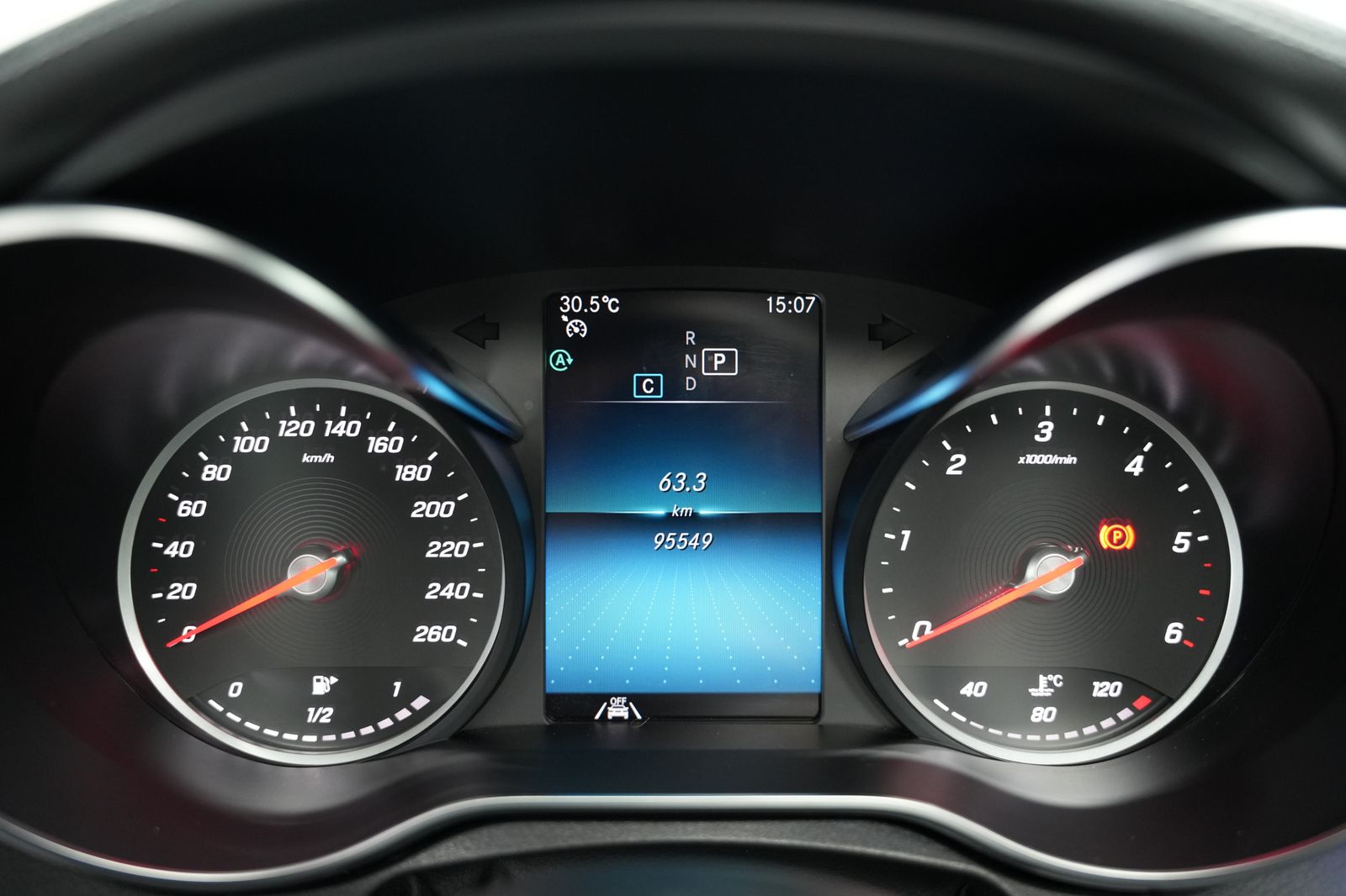 Fahrzeugabbildung Mercedes-Benz C 220d *AMG*Panorama*Ambiente*MBUX*SHZ*