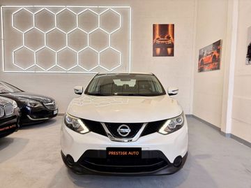 Nissan Qashqai - 1