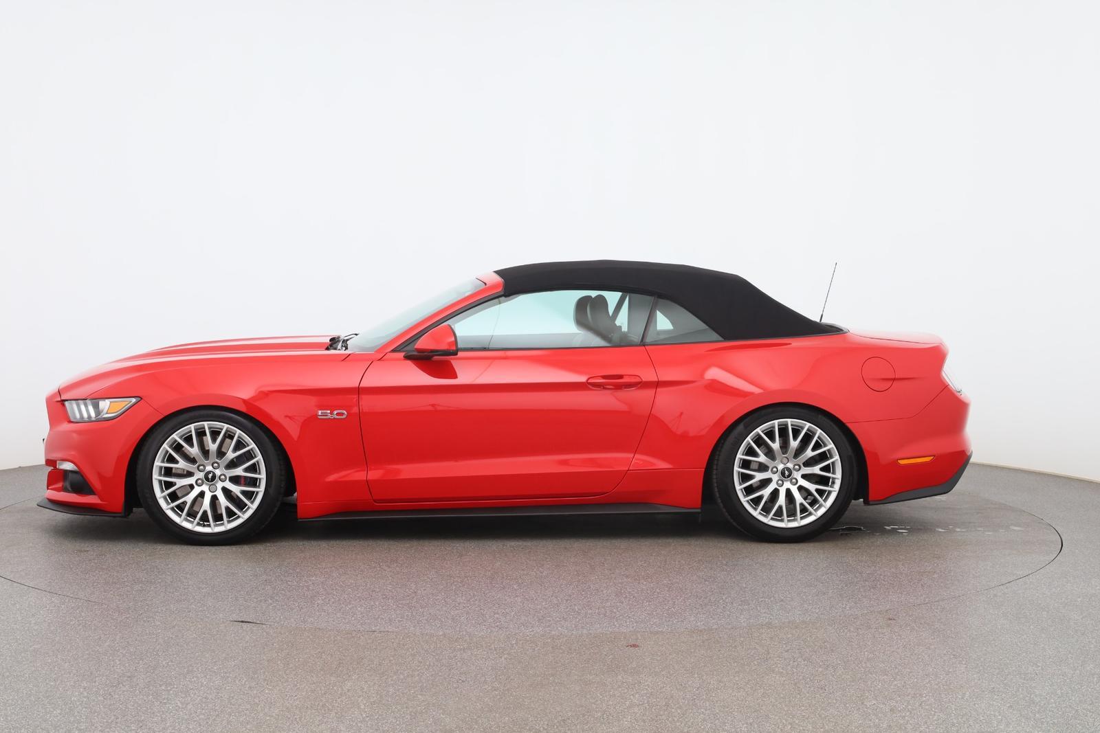 Ford Mustang GT Convertible