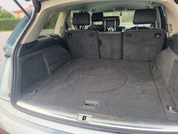 Audi Q7 - 7