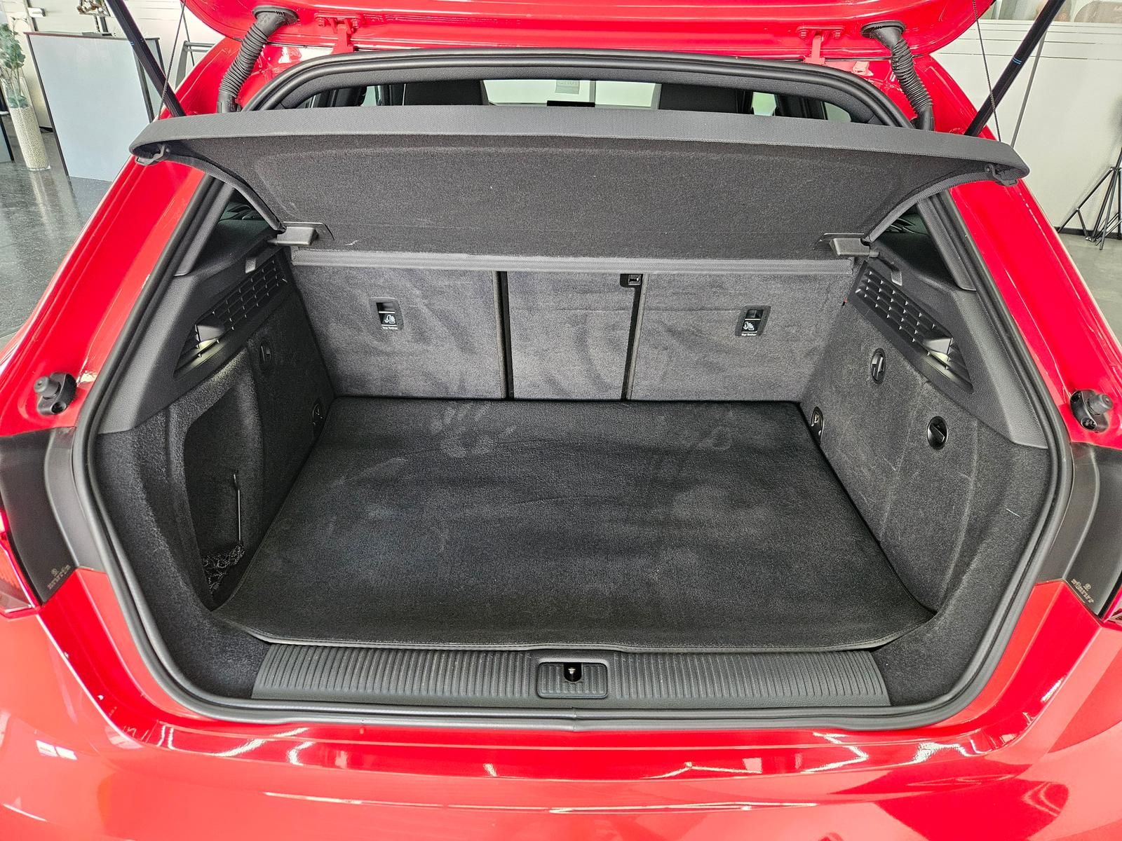 Audi RS3 2.5 TFSI quattro, foto 23