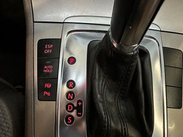 Volkswagen Passat Variant Comfortline *AHK*Klima*SHZ*PDC*