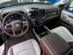 DODGE RAM 2500 Crew Cab Laramie 6.7l HO