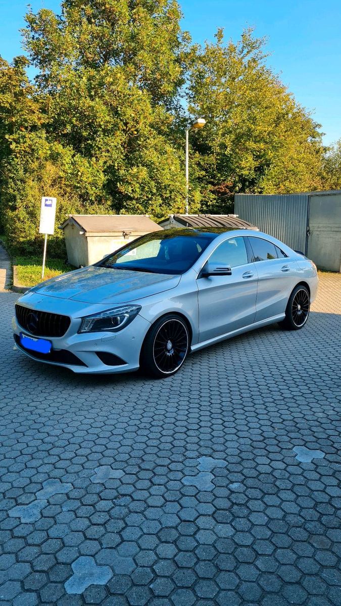 MERCEDES-BENZ Mercedes CLa 180