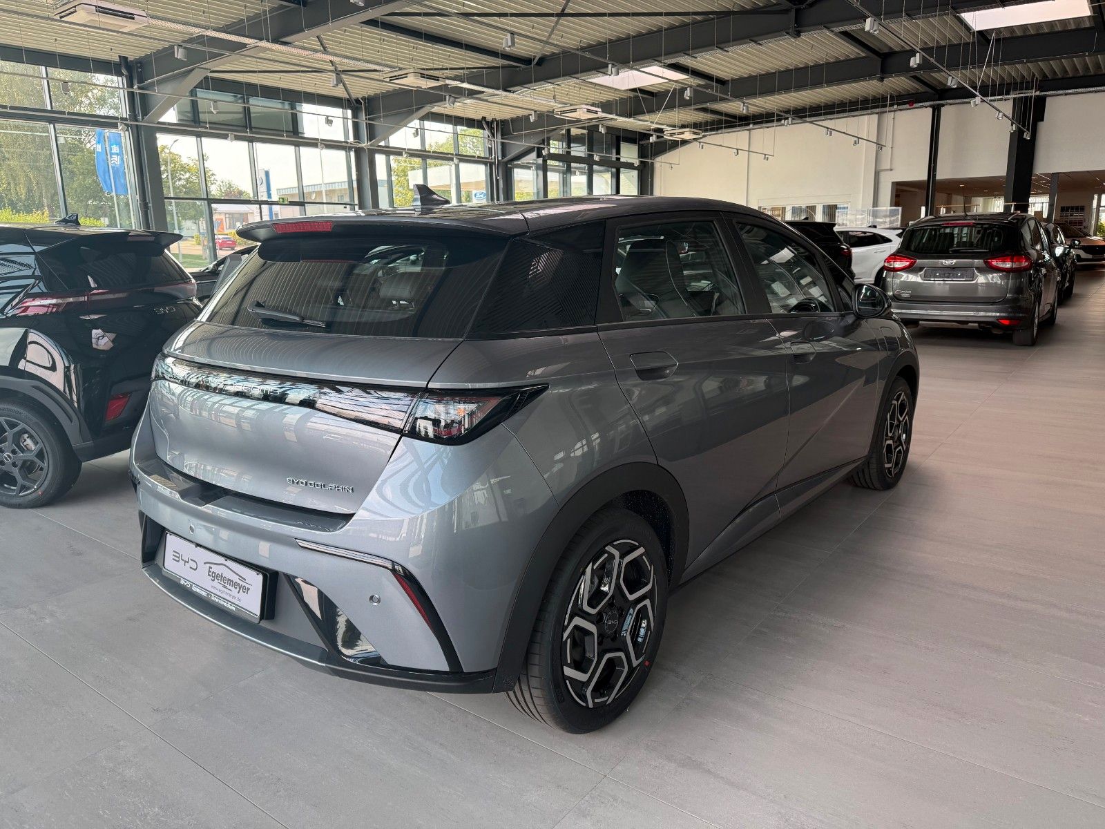 BYD DOLPHIN
