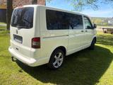 Volkswagen T5 Caravelle - gebrauchte VW T5 Caravelle aus dem Jahr 2007