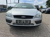 Ford Focus Turnier Trend - Ford Focus aus 2005: Trend