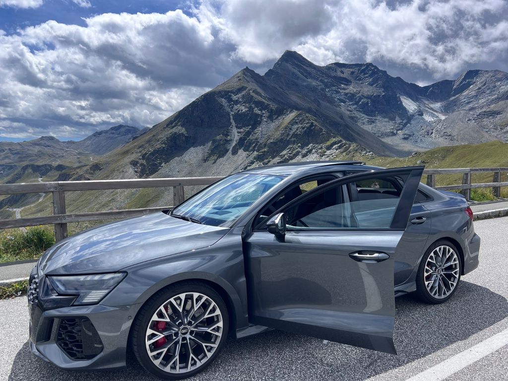 Image of Audi RS3