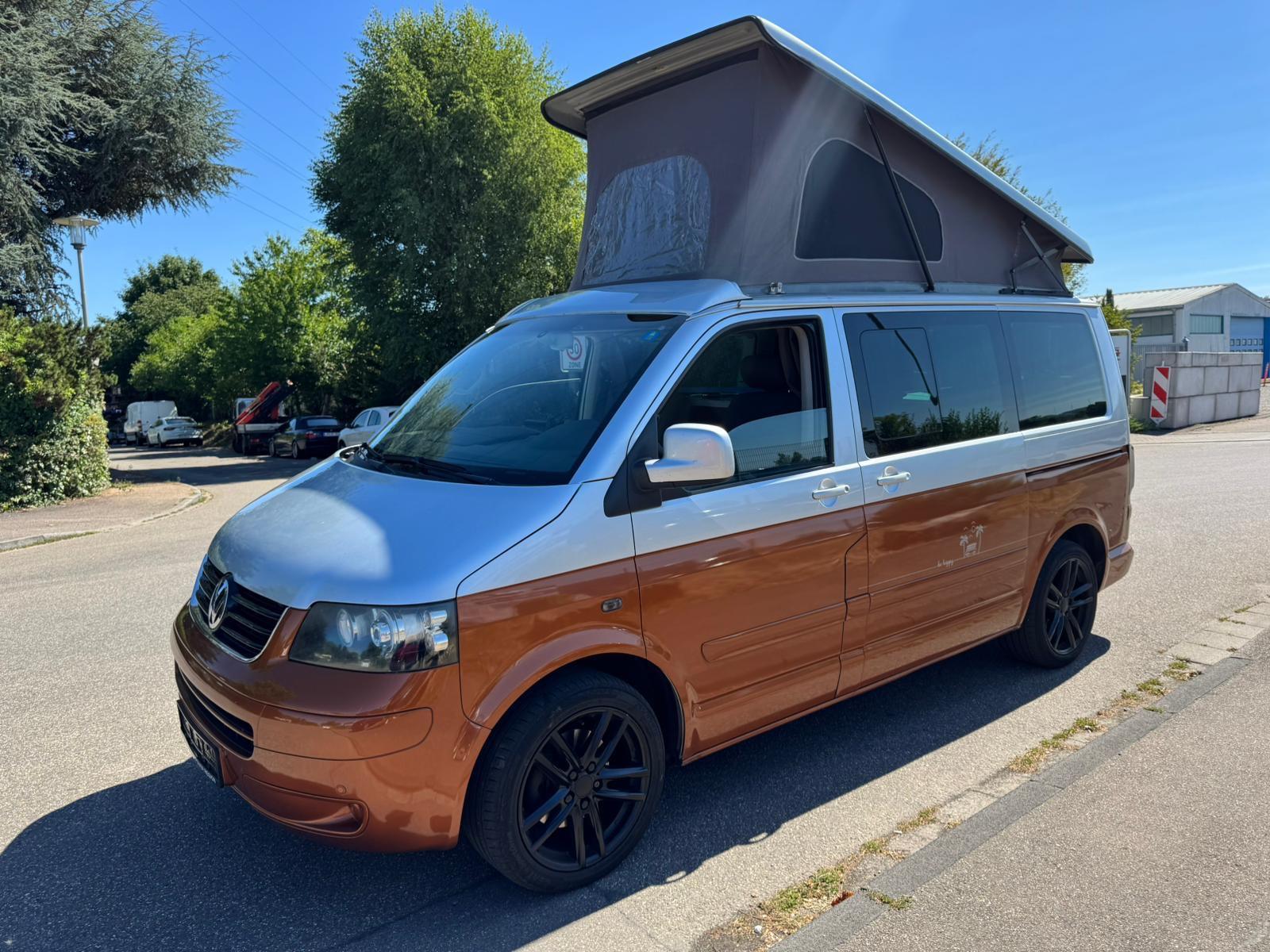 Volkswagen T5 California DSG TOP Zustand viele Teile neu !