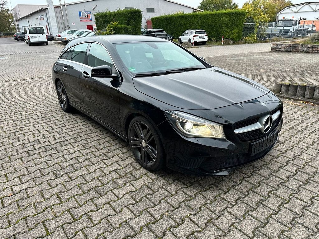 Image of Mercedes-Benz CLA 200 Shooting Brake