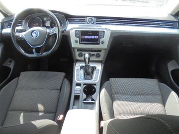 Volkswagen Passat Variant - 7