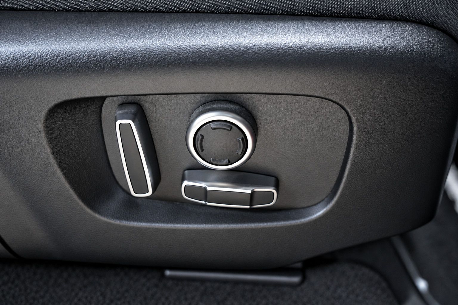 Fahrzeugabbildung Land Rover Range Rover Evoque S /KAMERA/CAR-PLAY/L-HEIZUNG