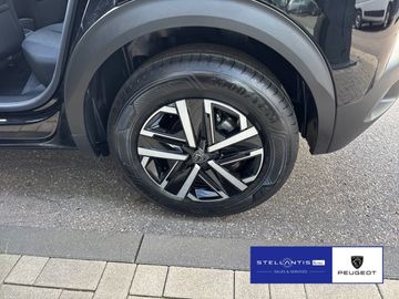 Peugeot 2008 - 11