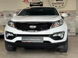 Kia Sportage Attract 4WD*R-KAM*NAVI**LEDER** - Kia Sportage Attract mit Diesel-Antrieb