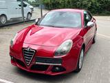 Alfa Romeo Giulietta Turismo - Alfa Romeo Giulietta aus 2013