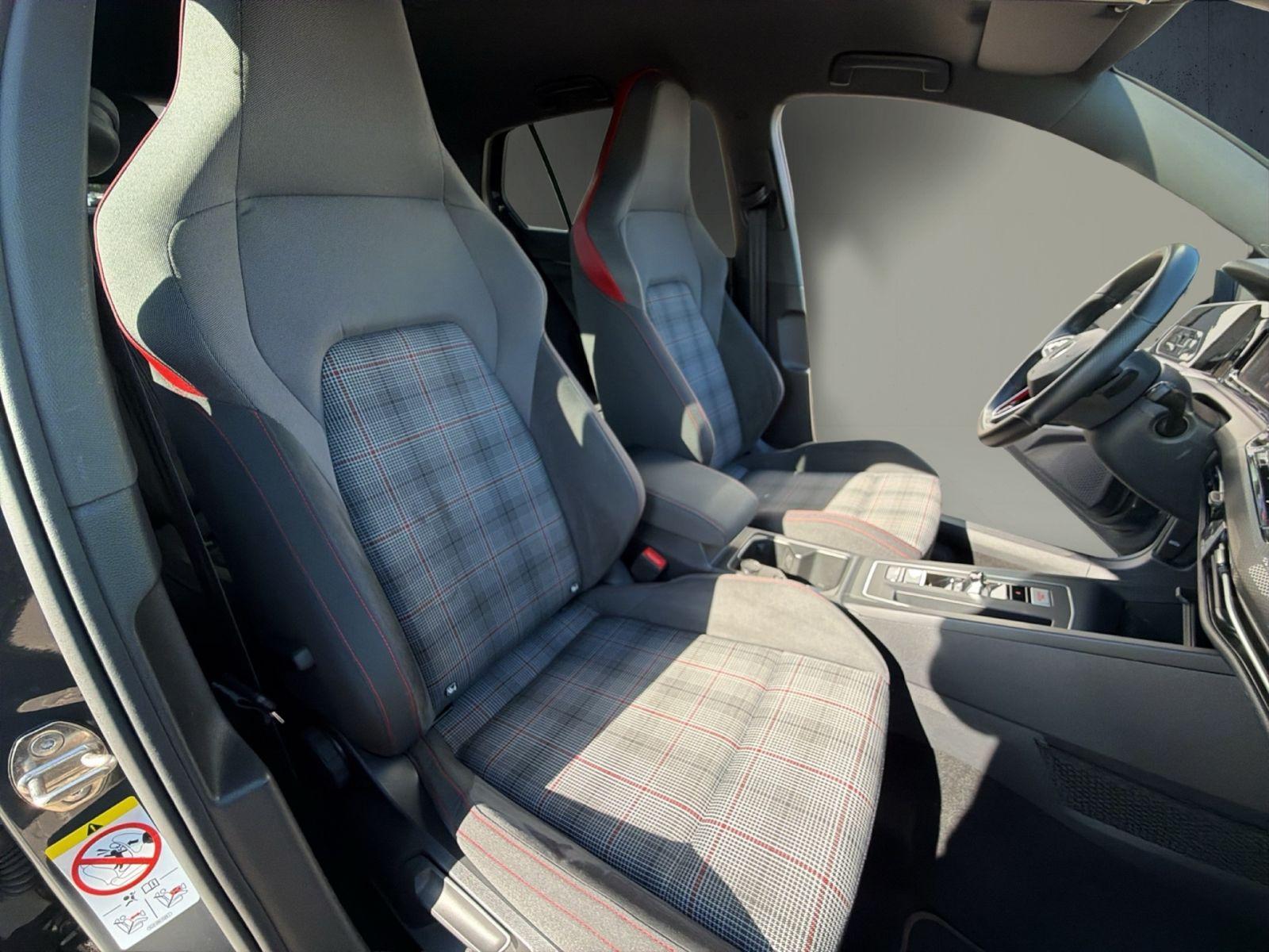 Volkswagen Golf GTI DSG Black AppCon/18"/SHZ/LHZ/Assist/LED, миниатюра 18
