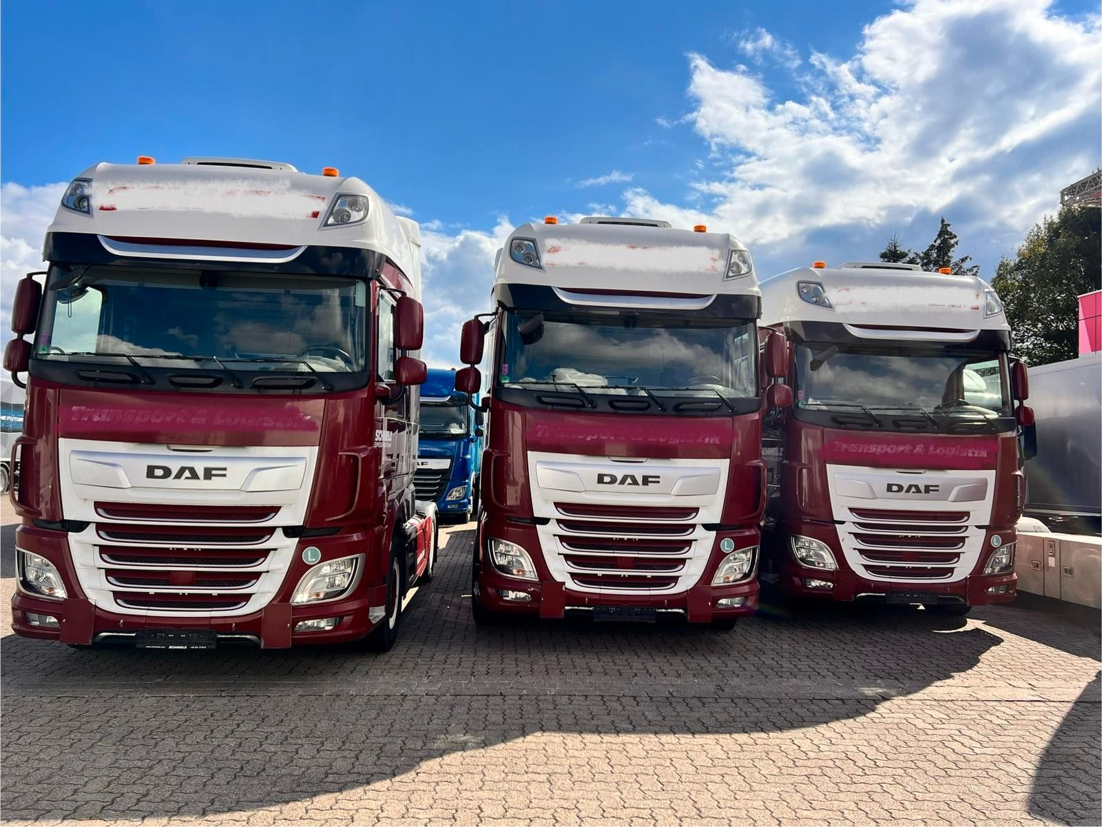 Fahrzeugabbildung DAF 2 Stück SSC XF 480 FT, Intarder