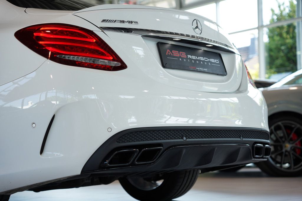 Mercedes Benz C 63 Amg