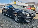Mercedes-Benz GLA 220 4Matic AMG-Line 8fach bereift Panorama - Mercedes-Benz GLA 220 mit Benzin-Antrieb: Automatik