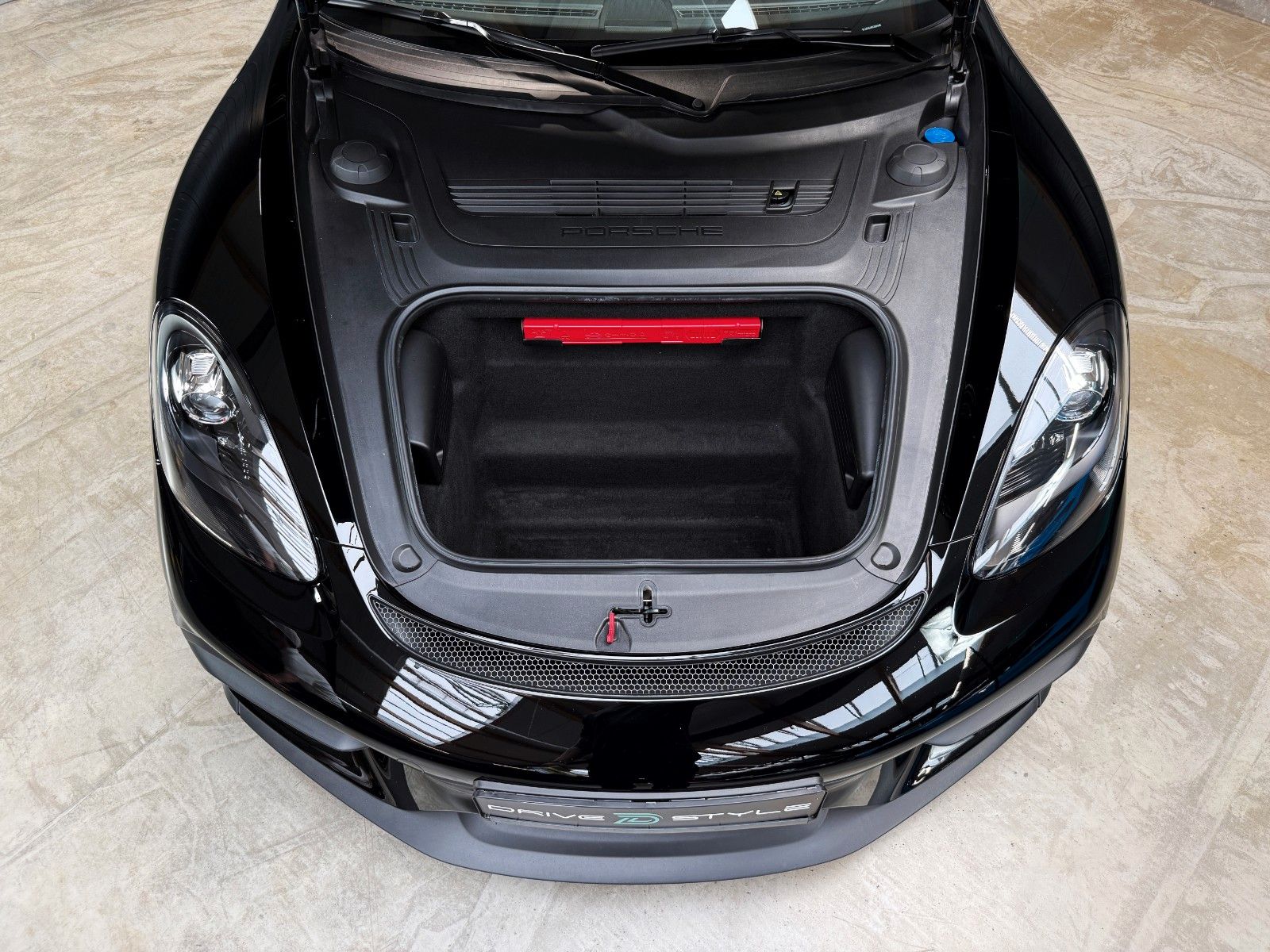 Fahrzeugabbildung Porsche Cayman 718 GT4 + SportCrono + Approved + Sofort