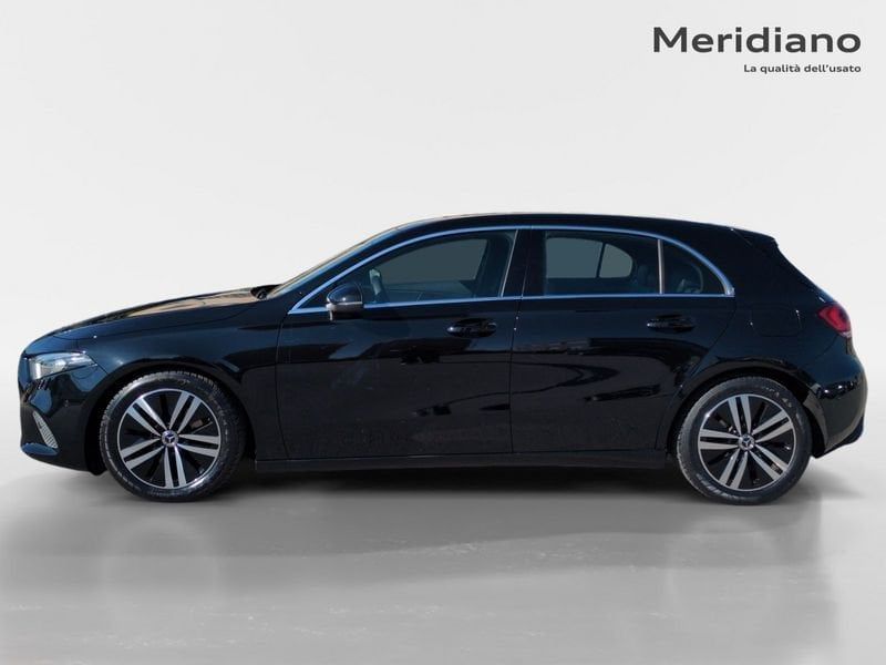 Mercedes-Benz Classe A A 180 d Sport auto imagem 2