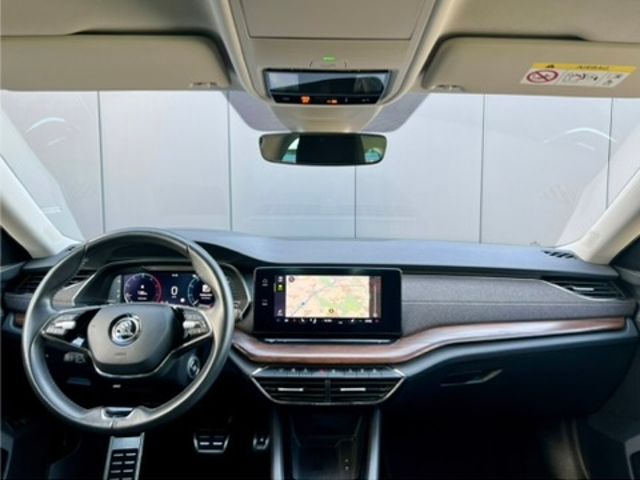 Fahrzeugabbildung SKODA Octavia Combi Scout 2.0 TDI DSG 4x4 *AHK, Navi,