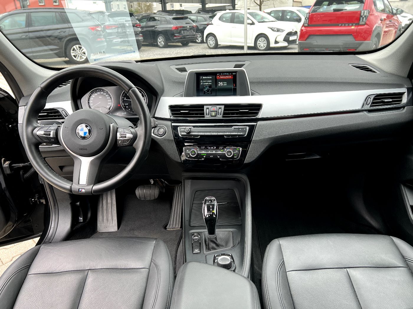 BMW X1 20i xDrive Advantage *Leder Sitzh. DAB PDC* foto 19