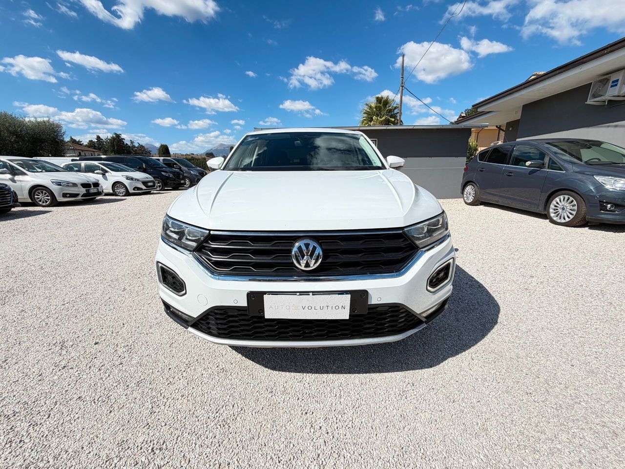 Volkswagen T-Roc 1.5 TSI 150 cv DSG Advanced 127 imagem 2