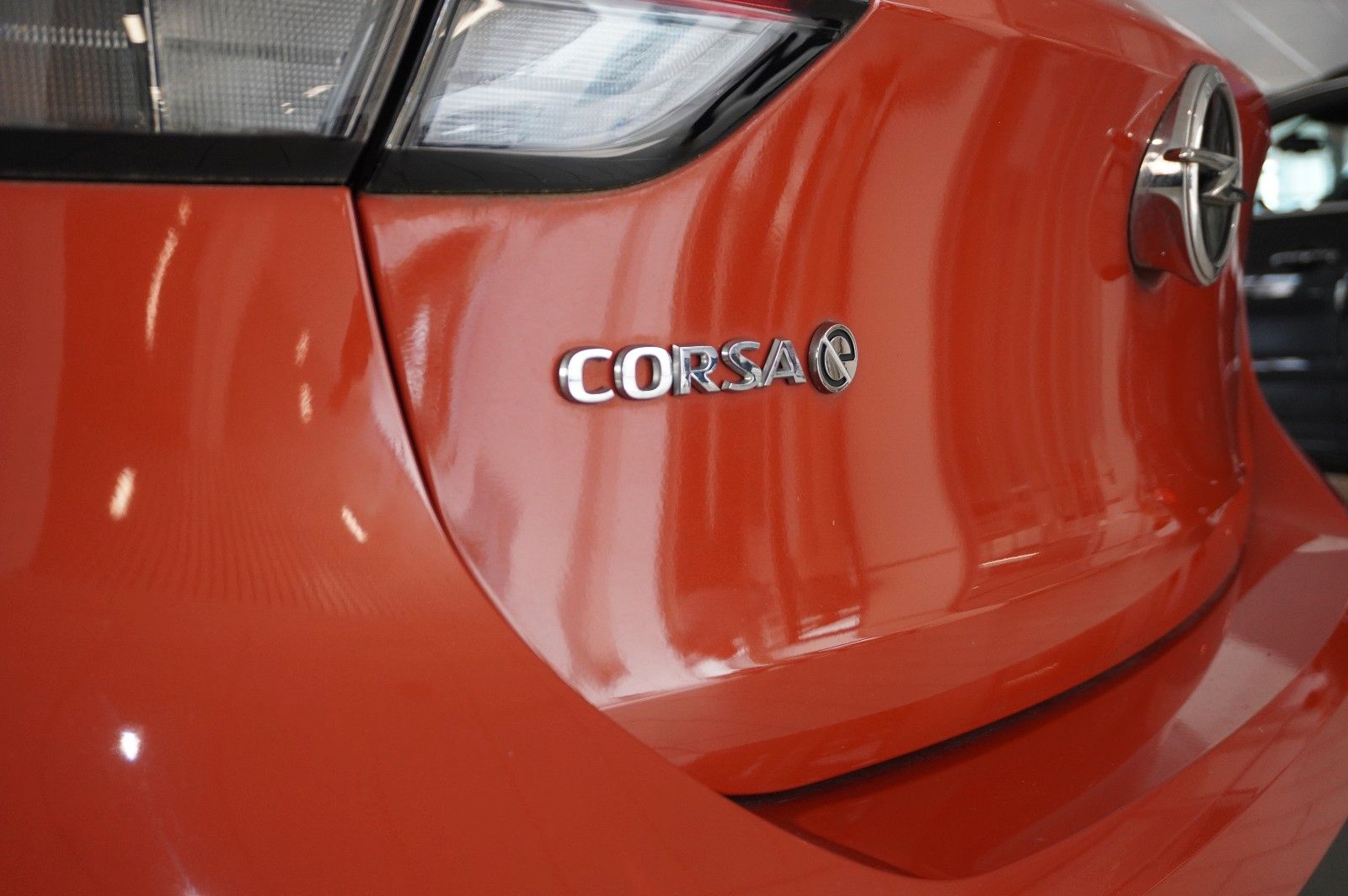 Fahrzeugabbildung Opel Corsa-e F EDITION 7KW NAVI/VIRT/TEMP/DAB/WÄRMEP.