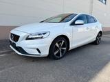 Volvo V40 R-Design Aut. - LED+NAVI+VOLLEDER+BLIS+CAM - Volvo V40: R Design