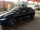 Jaguar I-Pace EV400 SE 8 Fach Bereift,LF,SH - schwarze Jaguar I-Pace
