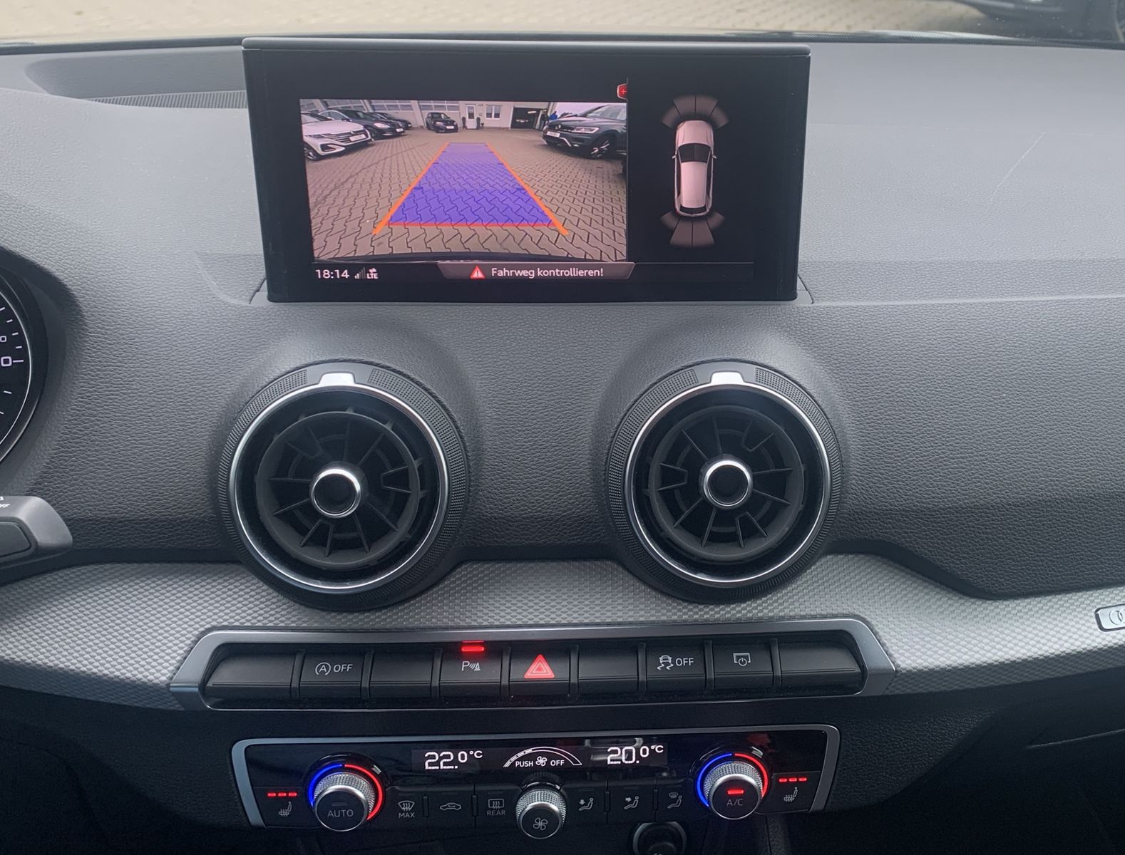 Fahrzeugabbildung Audi Q2 1.5 TFSI*Cam*Navi*LED*Klima*Assistenzpaket*