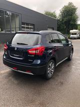 Suzuki SX4 S-Cross Limited+ 4x4 - Suzuki SX4: Limited