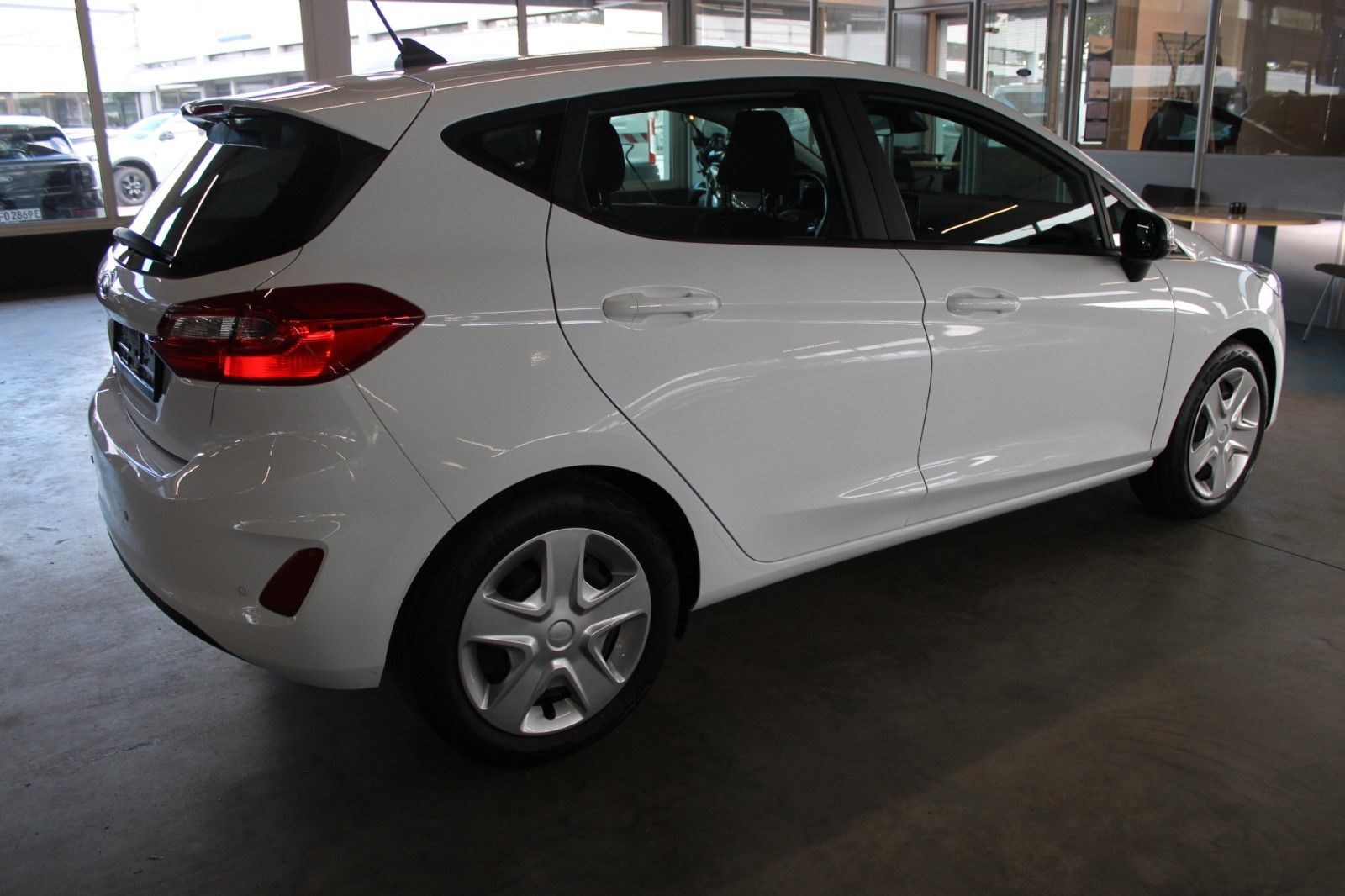 Fahrzeugabbildung Ford Fiesta 1,5 TDCi Cool & Connect 5-trg NAVI LED