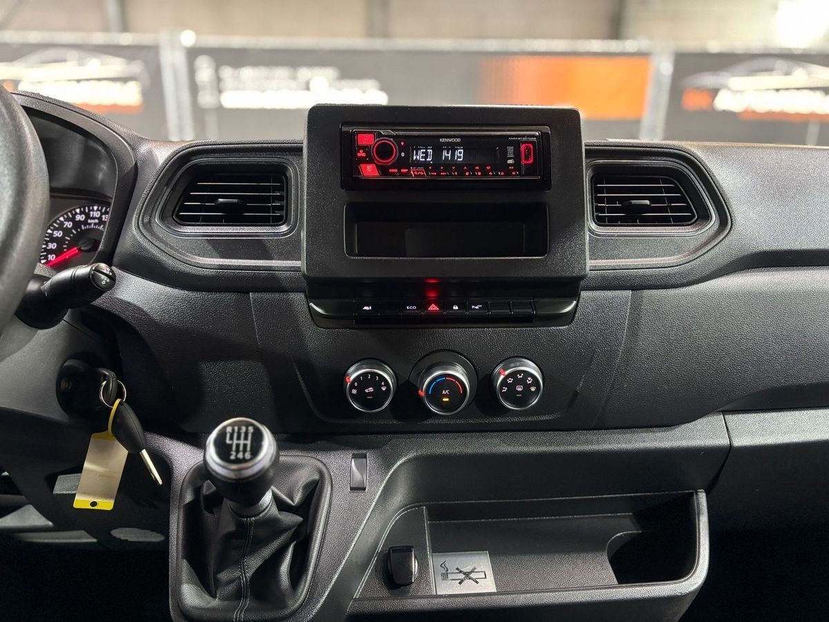 Fahrzeugabbildung Opel Movano B HKa L2H2 3,5t#Klima#PDC