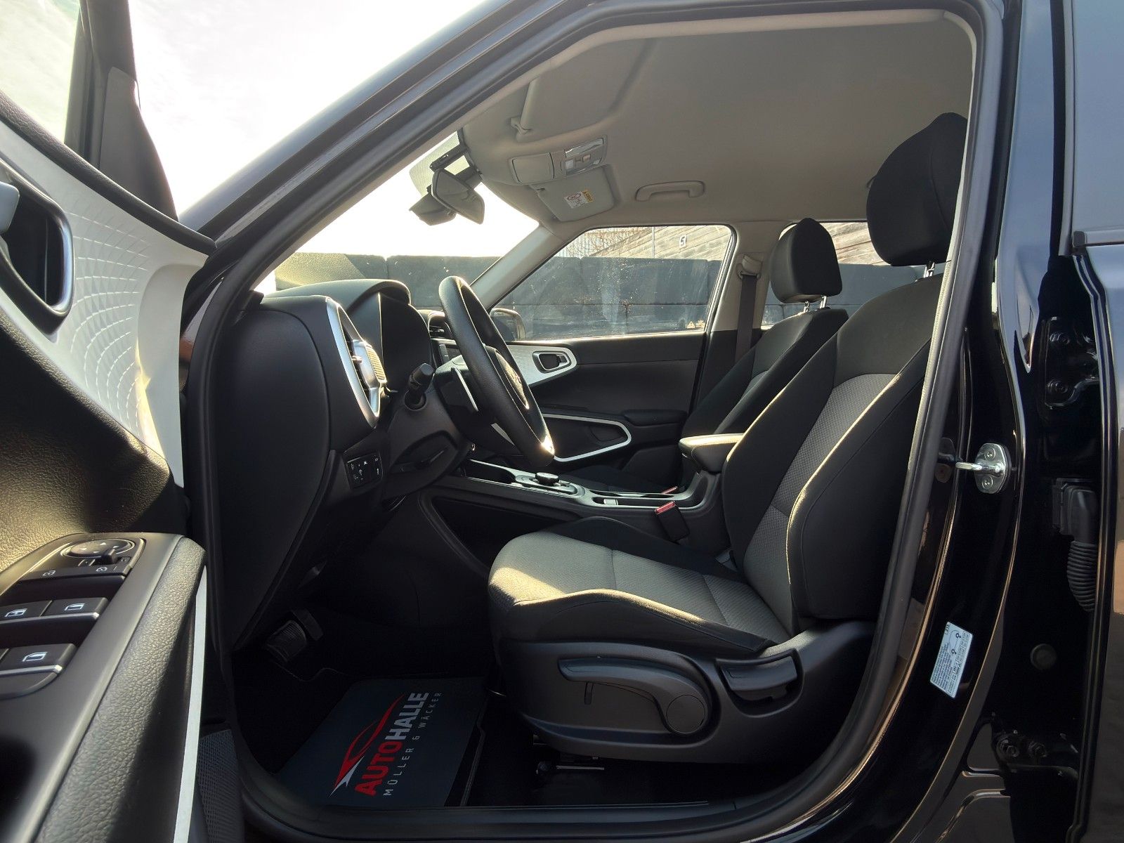 Fahrzeugabbildung Kia e-Soul Edition 39kWh LED ACC PDC CarPlay Kamera