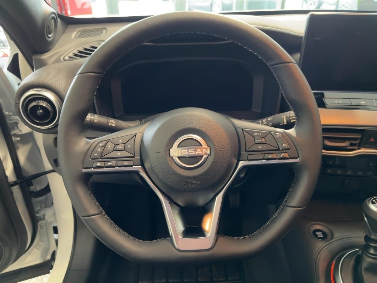 Nissan Juke N-Connecta 114PS Kamera/Sitzheizung/LED