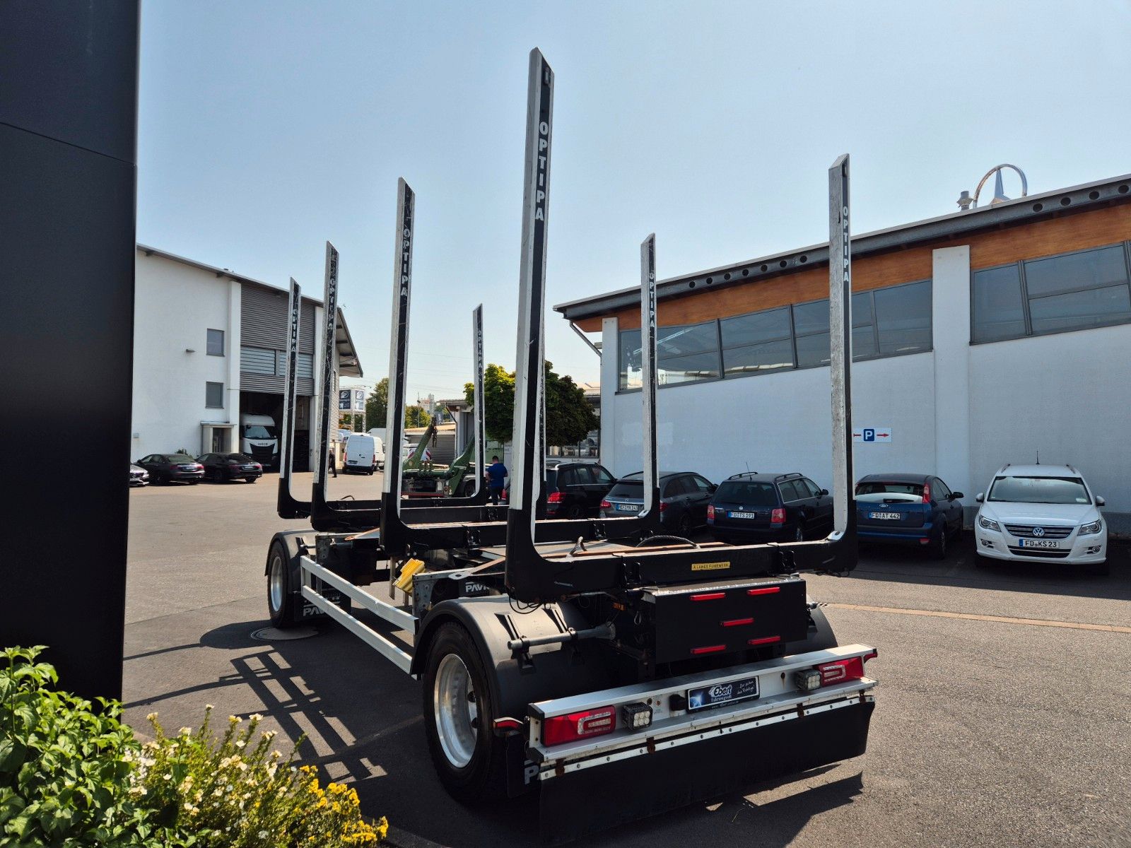 Fahrzeugabbildung PAVIC HTA 20 QSTE 690 SAF Achsen Alu-Felgen